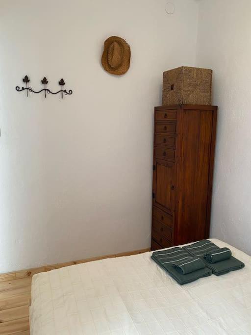 Agradable Casa Rural Con Suelos De Madera Santa Olalla del Cala Exterior foto