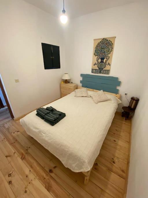 Agradable Casa Rural Con Suelos De Madera Santa Olalla del Cala Exterior foto